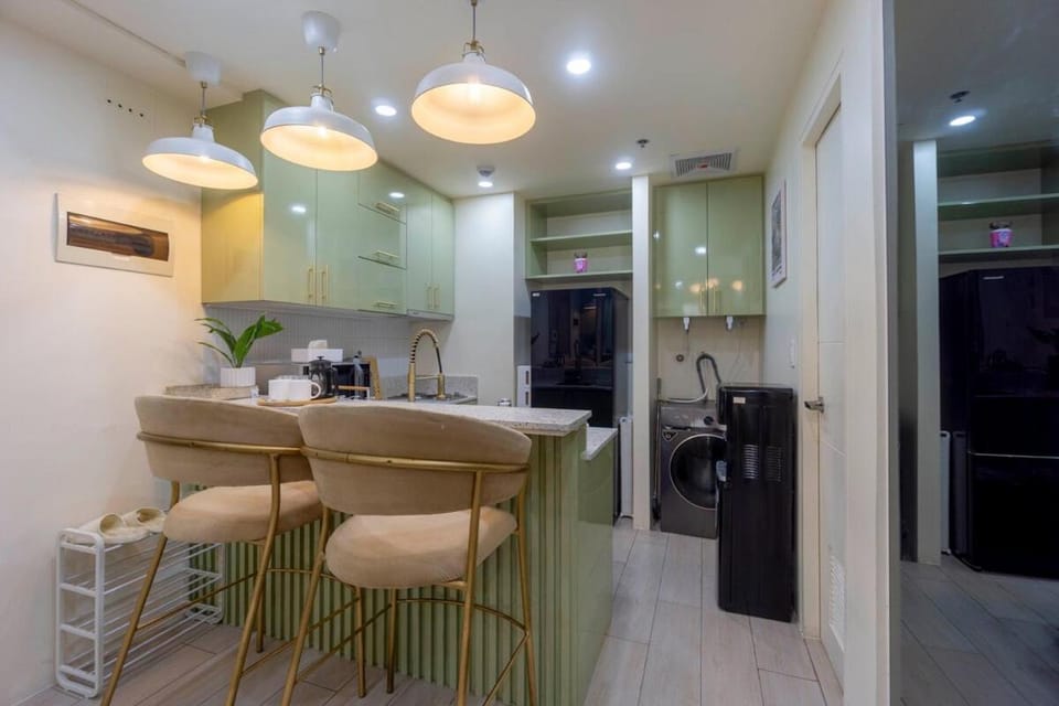 Uptown BGC Residences by ChiKat Apartment in Makati
