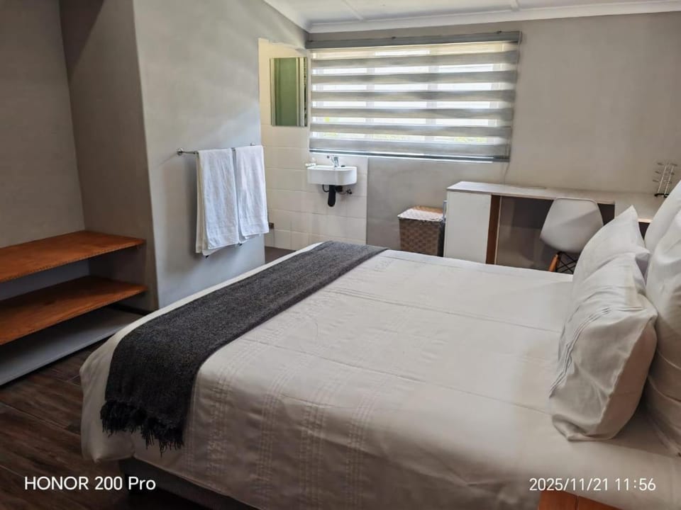 Uvongo Family Home House in Margate
