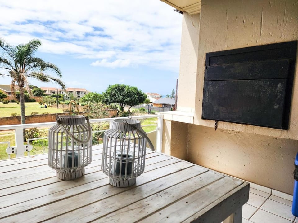 Modern Coastal Apartment in J-Bay Apartment in Eastern Cape