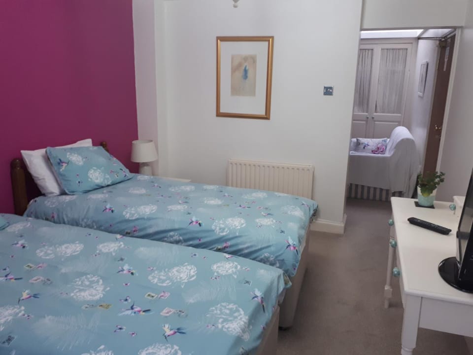 Olive Tree Guest House Bed and Breakfast in Staffordshire Moorlands District