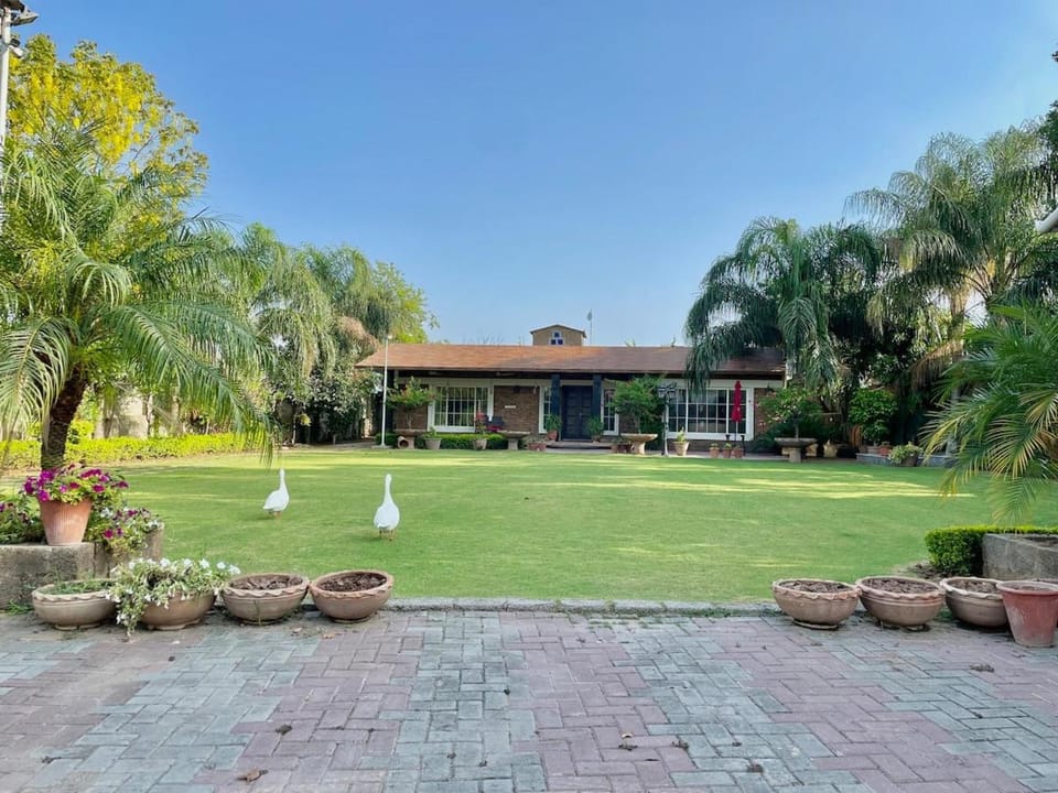 Farmhouse in Islamabad House in Islamabad