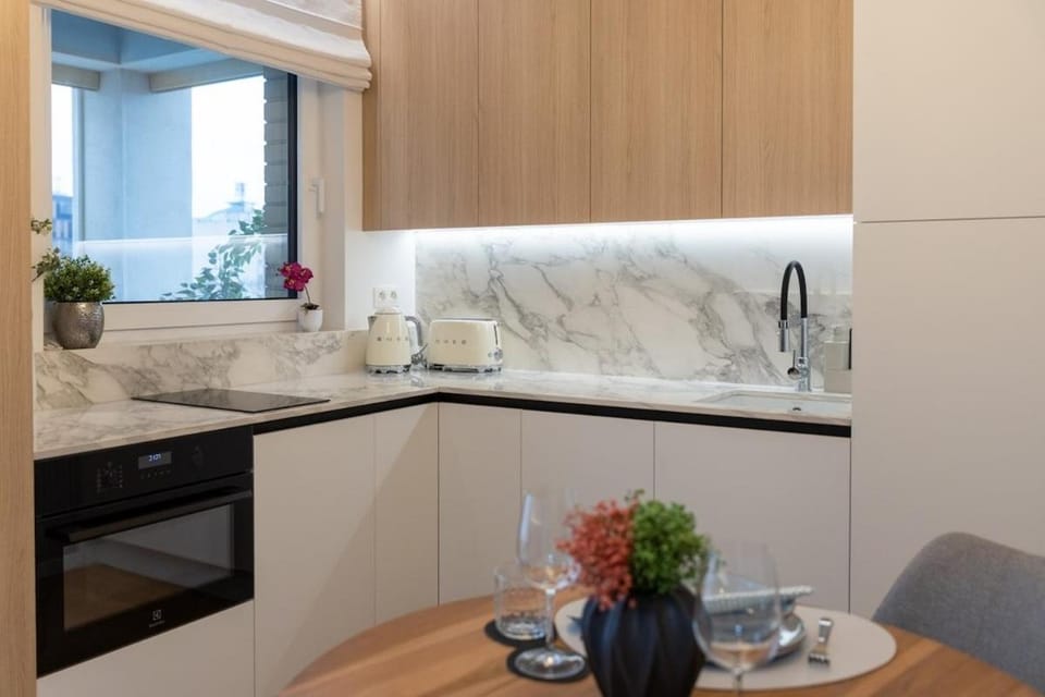 Coffee/tea facilities, Kitchen or kitchenette, Dining area, minibar, pet friendly, stove