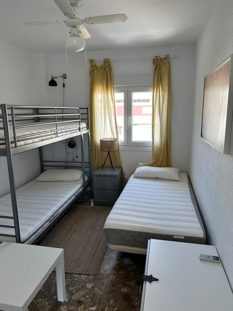 Photo of the whole room, Bedroom, bunk bed, air conditioner
