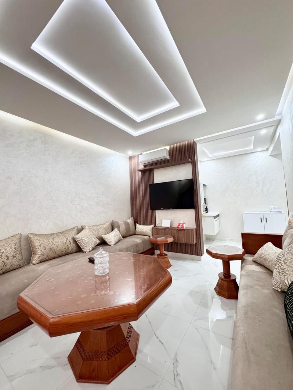 City Spot 2026 - EastSide Stay Experience Apartment in Agadir