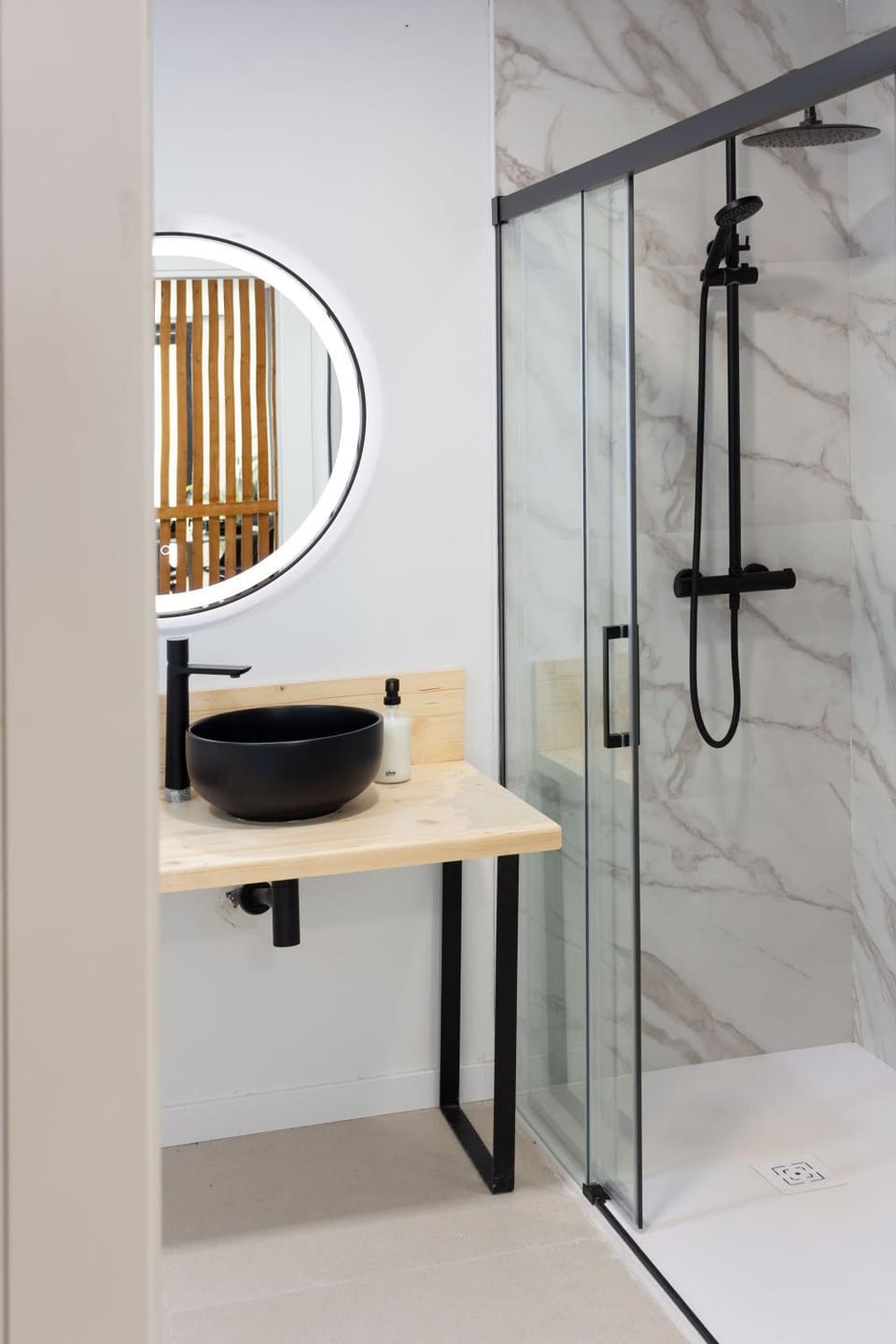 Shower, Bathroom