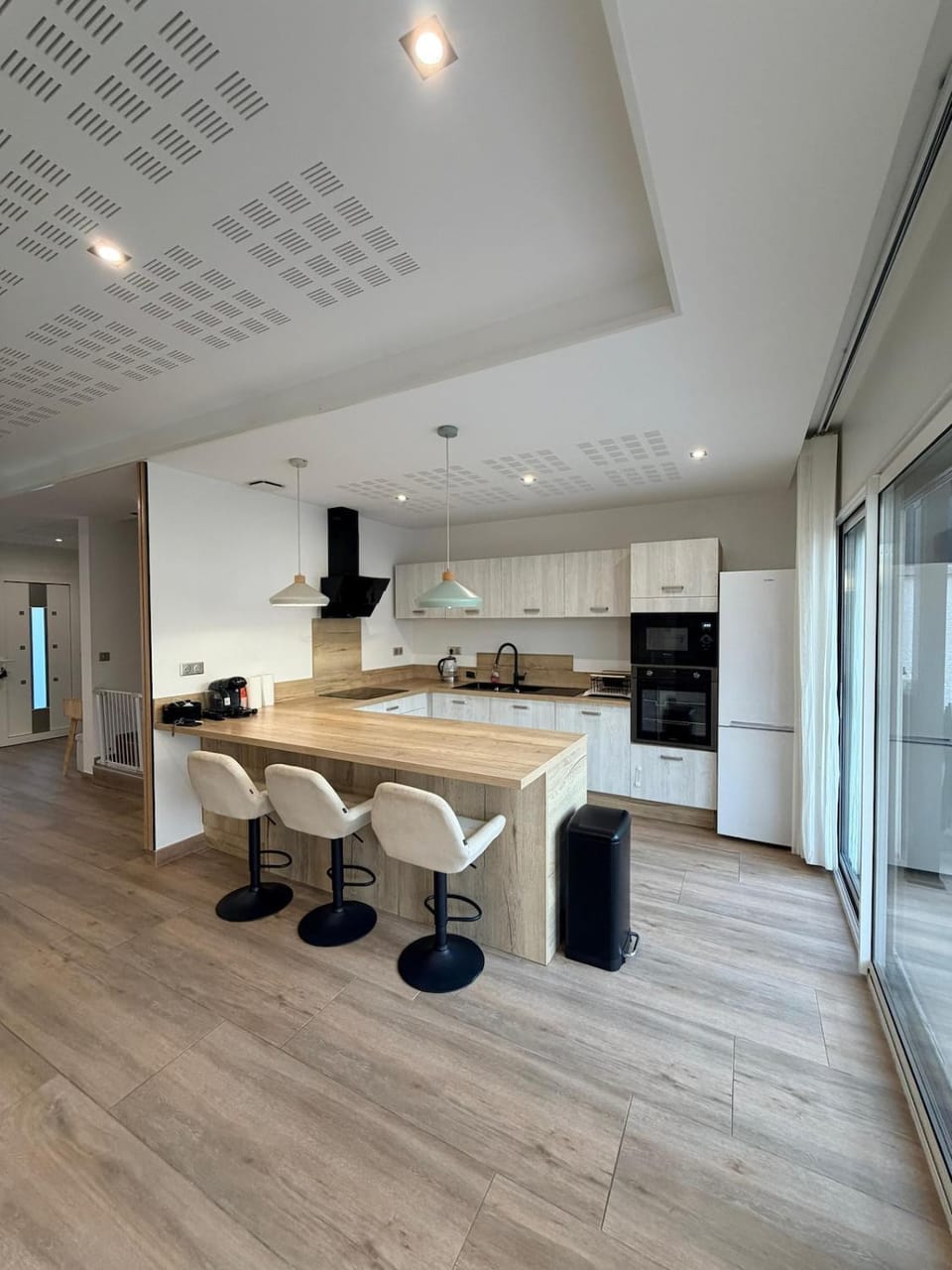 Villa de 120m2 avc jardin 3 chambres 8 Voyageurs Villa in Auvergne-Rhône-Alpes