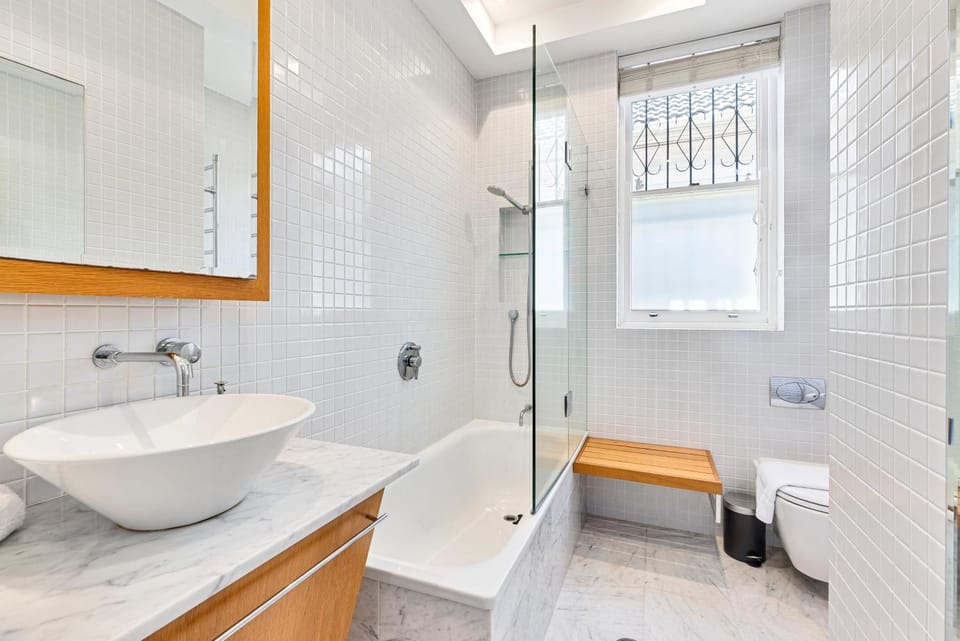 Bathroom, Bath