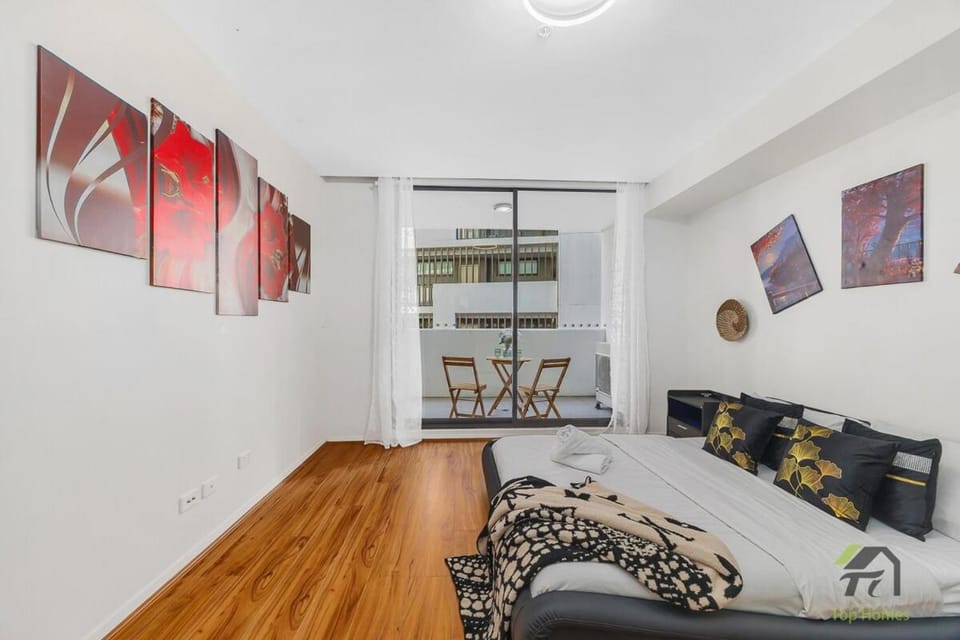 Convenient 2 bedroom apartment in Harris Park Apartment in Parramatta