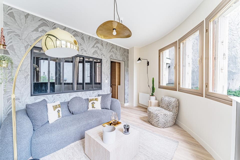 Modern Family Suite with 3 bedrooms and 2 bathrooms for 6 people Apartment in Paris