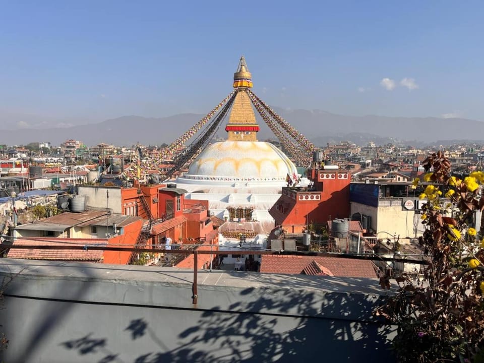 Nearby landmark, Day, Natural landscape, View (from property/room), City view, Mountain view
