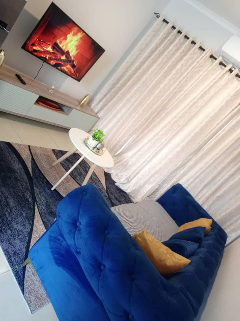 Amos airbnb Apartment in North West, South Africa