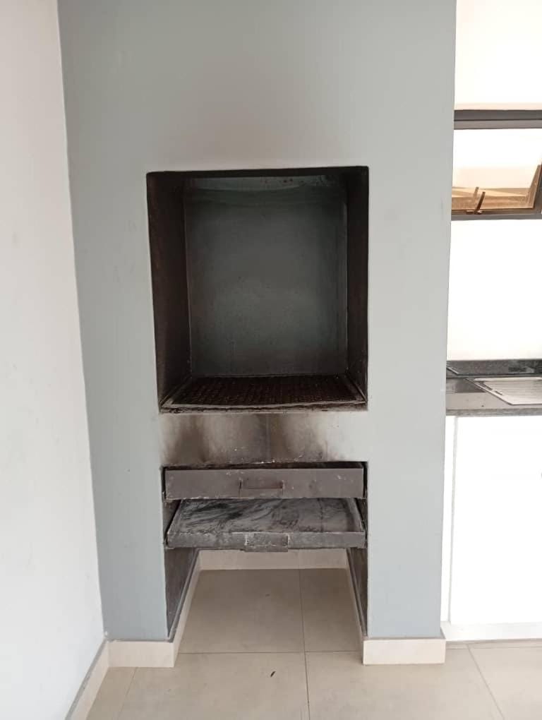 Amos airbnb Apartment in North West, South Africa