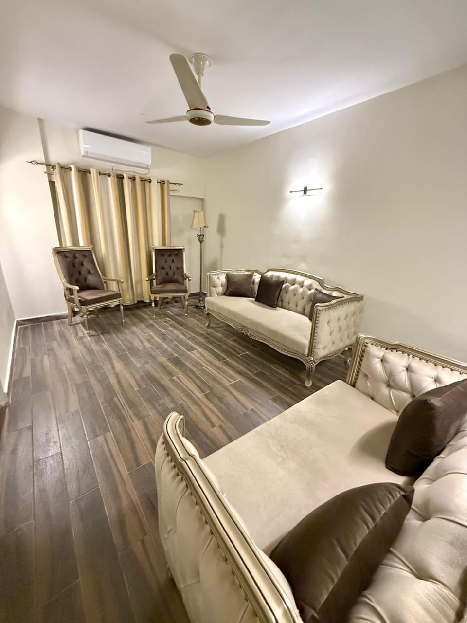 New and Modern 3 BHK Apartment in Karachi Apartment in Karachi