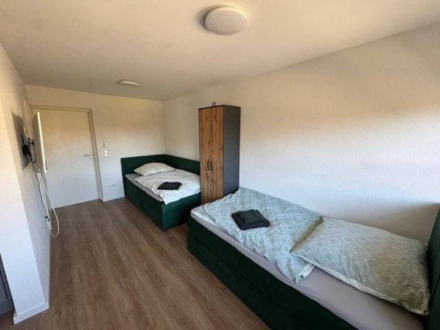 Bed, wardrobe