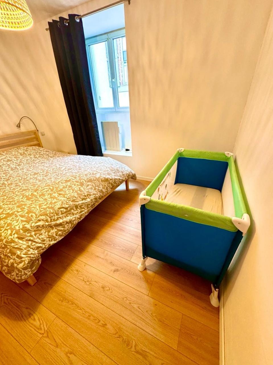 cot