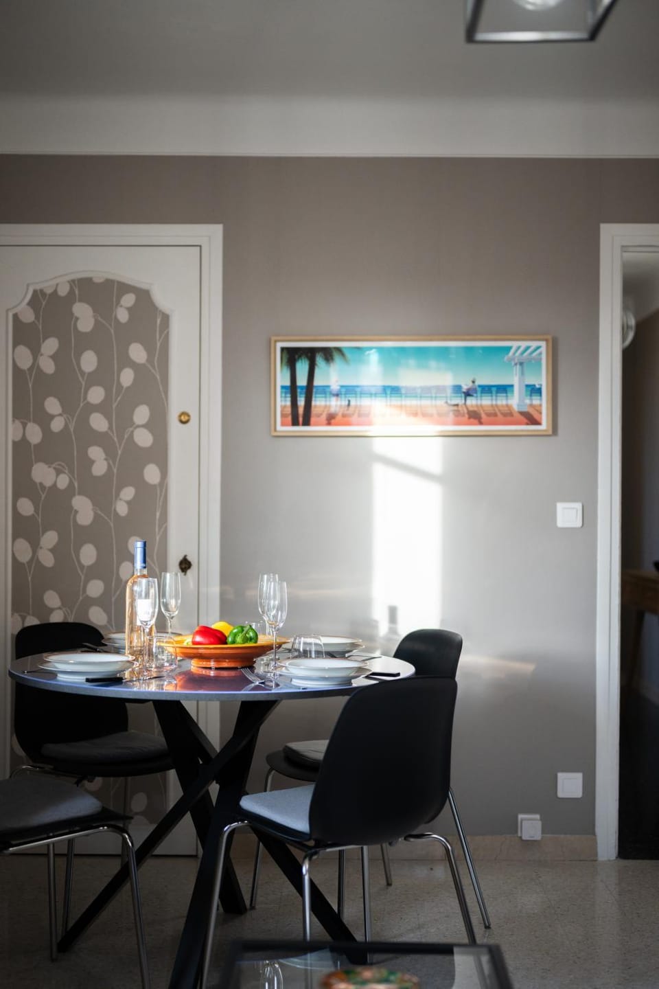 Food and drinks, Dining area