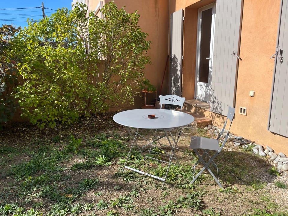 Charmante petite maison provençale House in Mouans-Sartoux