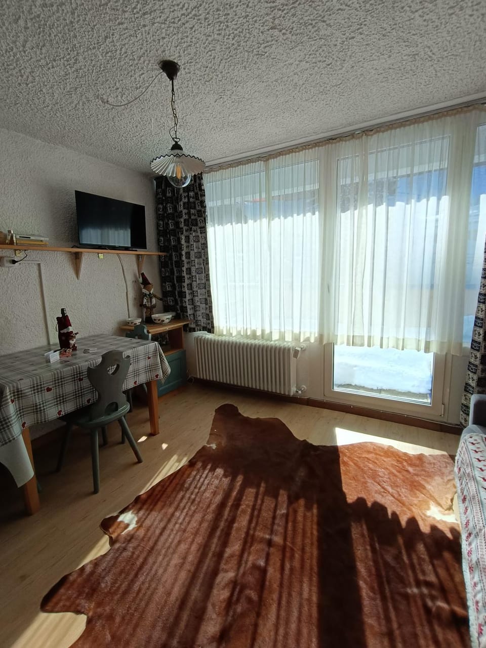 Communal lounge/ TV room, TV and multimedia