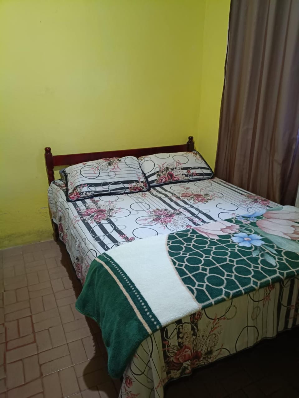 Casa simples em cunha House in Cunha