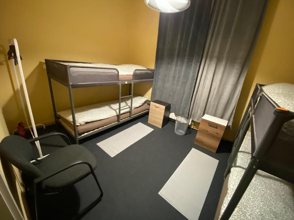 Bed, Photo of the whole room, Bedroom, bunk bed