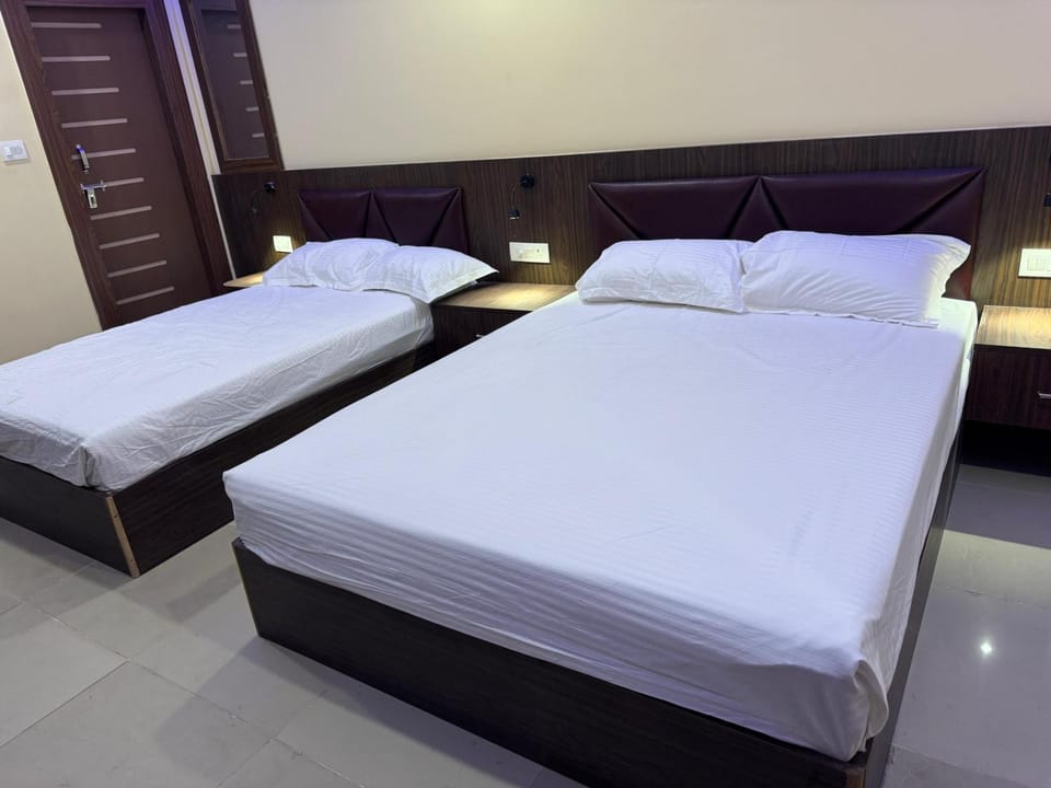 Hotel Dwarka Inn Pvt ltd Hotel in West Bengal