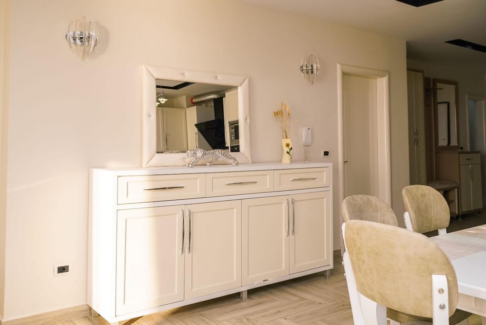 Dining area, wardrobe