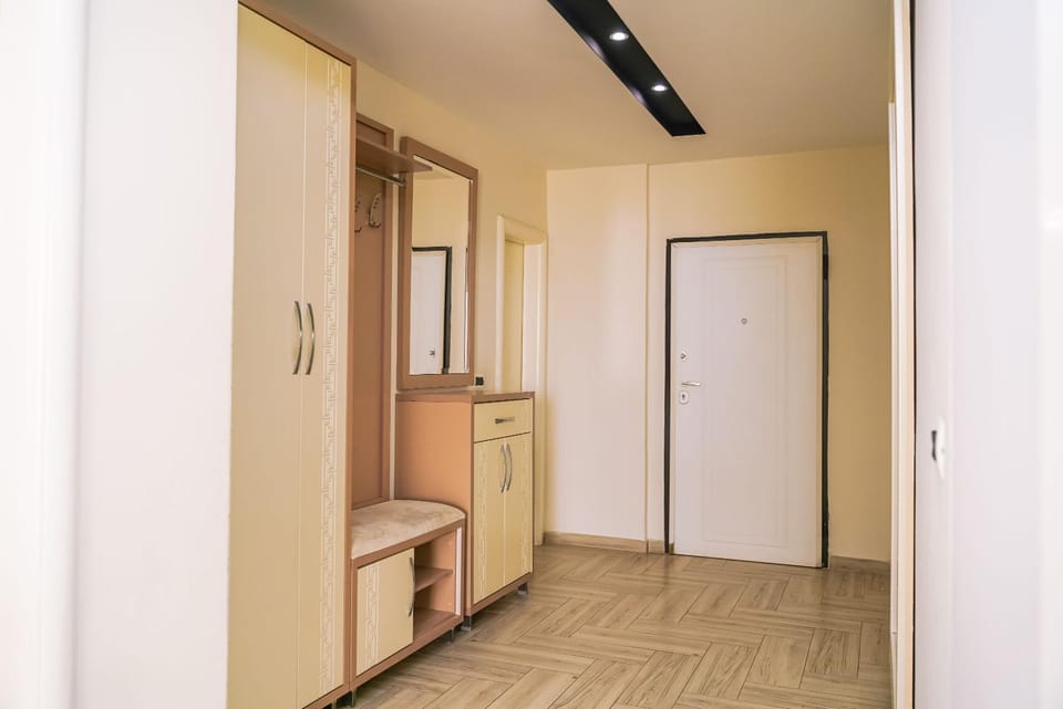 Kitchen or kitchenette, wardrobe