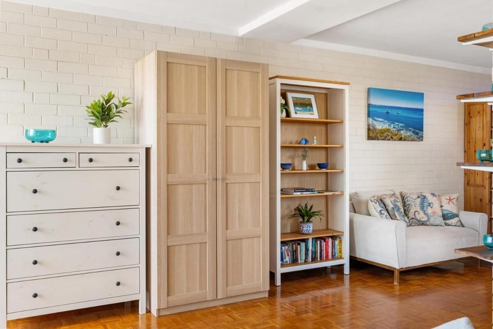 River Vistas - Fremantle Port Views Apartment in Perth