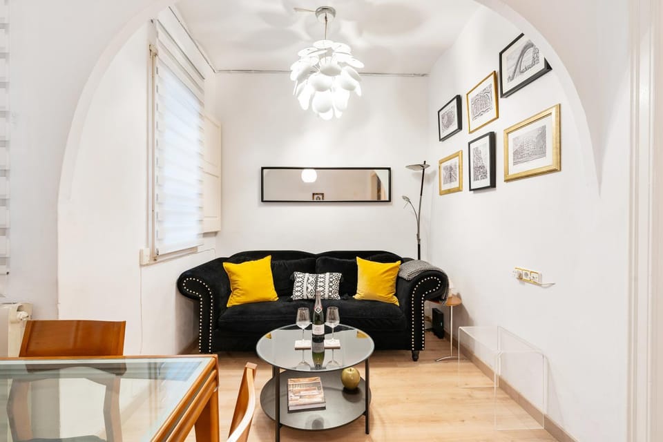Whisper-Quiet 2BR Near Sagrada Apartment in Barcelona
