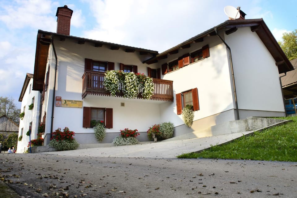 Property building, Balcony/Terrace, On site