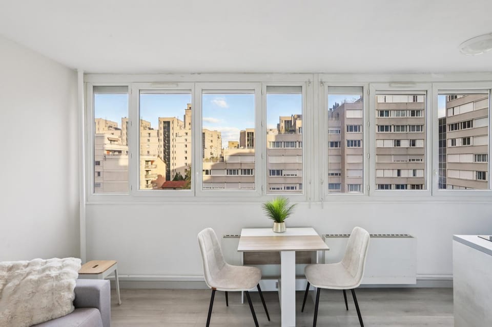 Day, View (from property/room), Living room, Seating area, Dining area