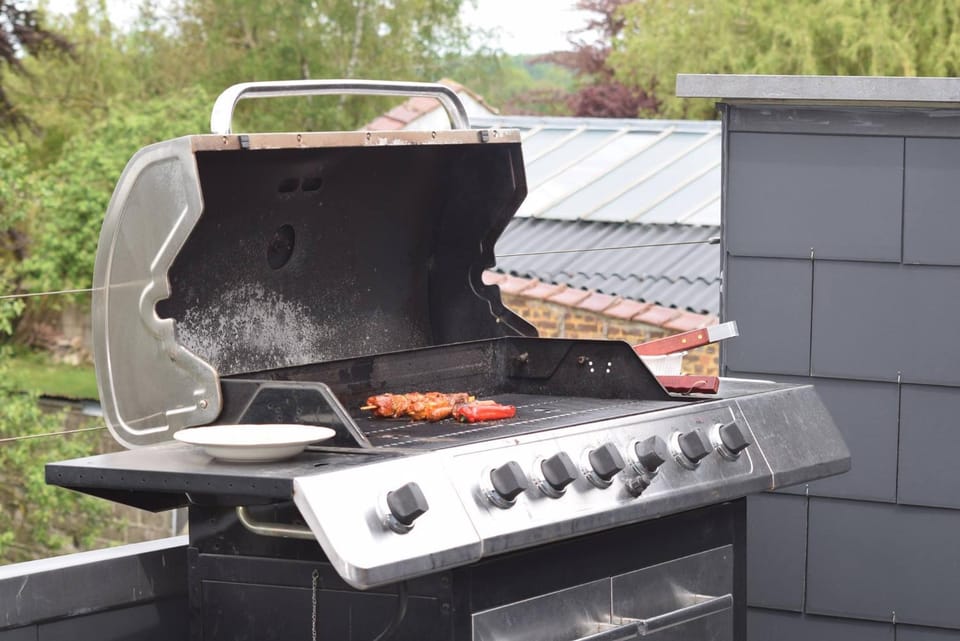 BBQ facilities, BBQ facilities