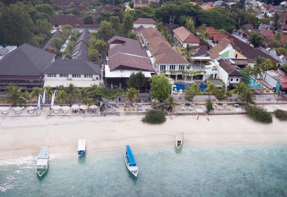 Property building, Natural landscape, Sea view