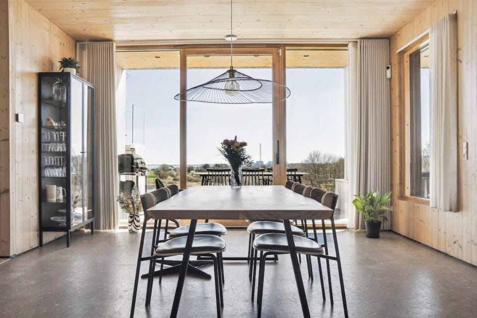 Fantastic House by the Lake in Skødstrup Perfect for for family and long stays Villa in Central Denmark Region