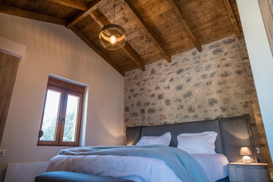 Villa Athina Stone & Snow Chalet in Magnesia Prefecture, Greece