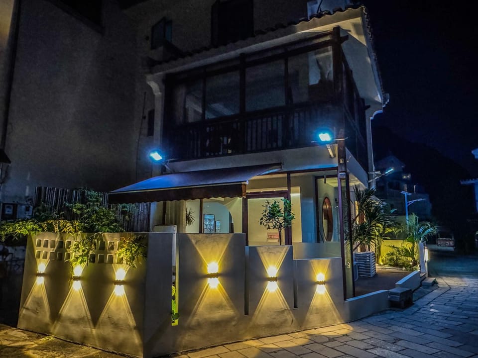 Property building, Night