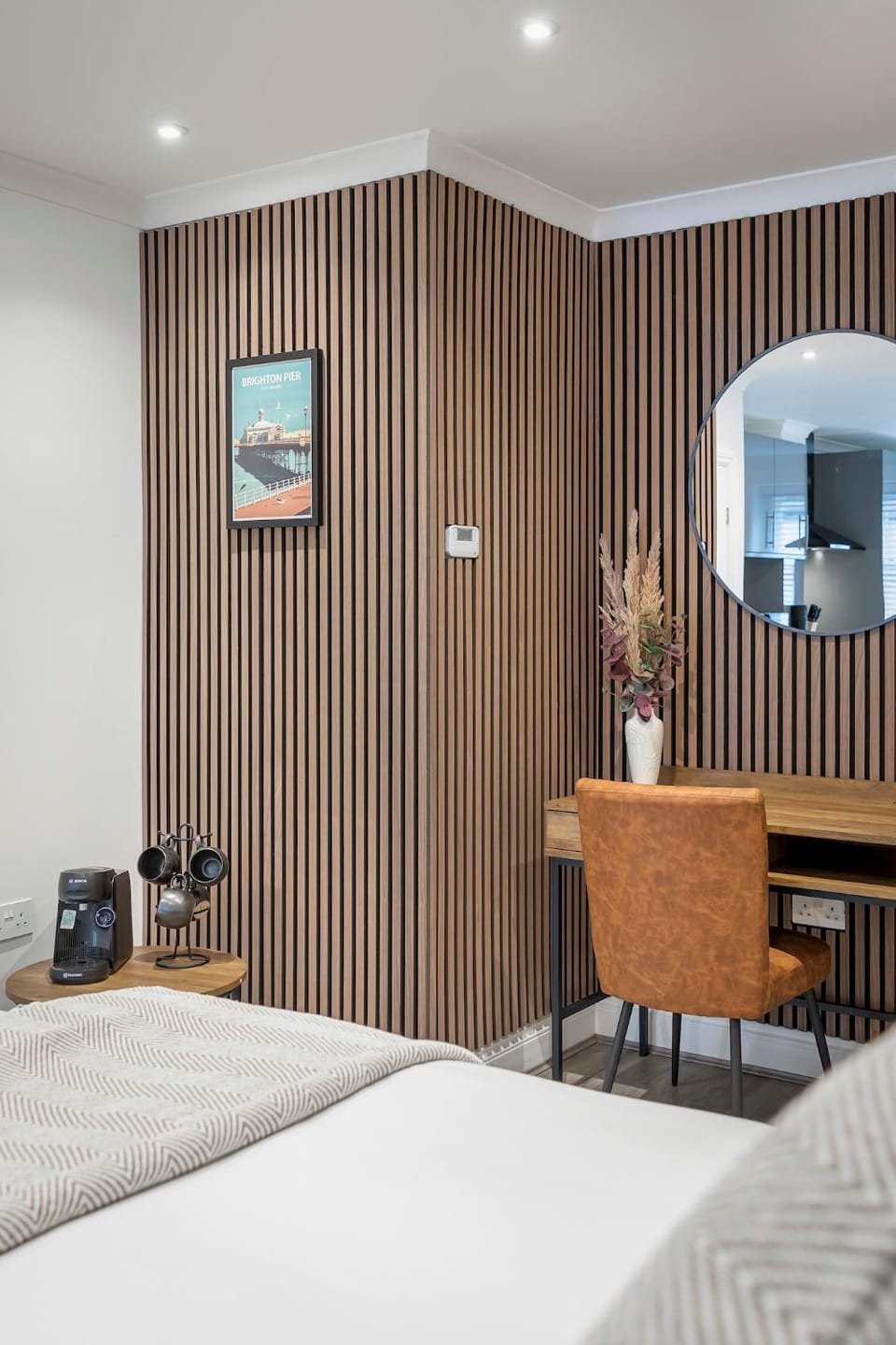 Stone Studio-Large newly refurbishedCentral Apartment in Hove