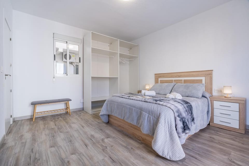 Living room, Bedroom