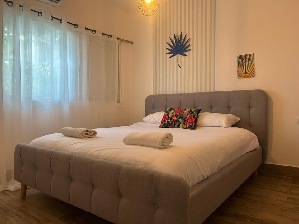 Lady of the DeadSea Crown Group Collection Apartment in South District