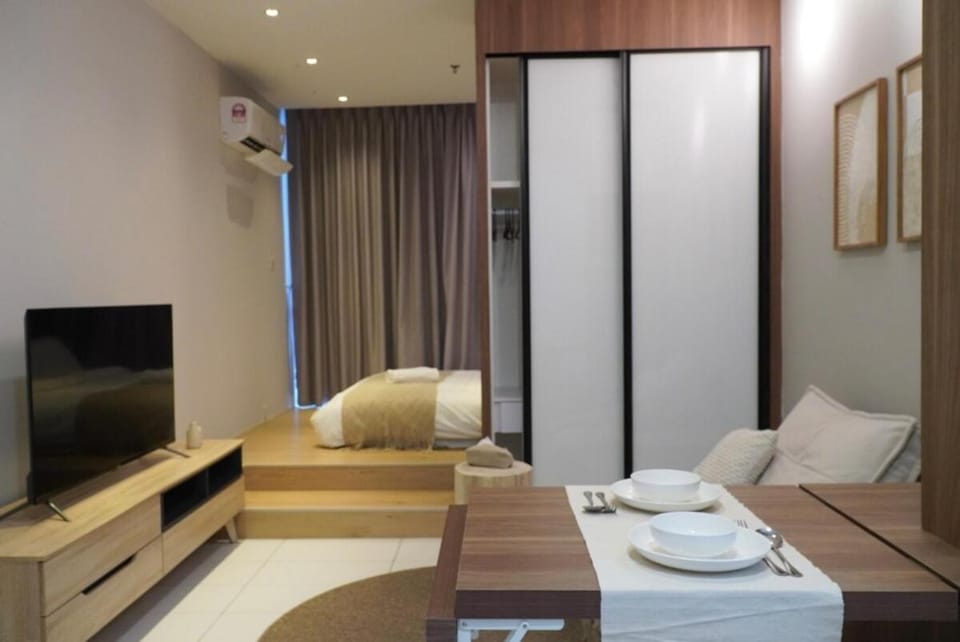 Bed, Living room, Dining area