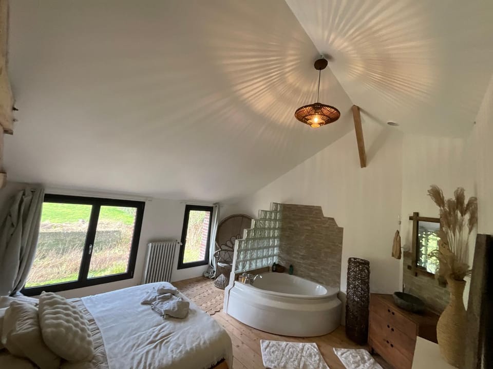 Hameau Fleuri Bed and Breakfast in Normandy