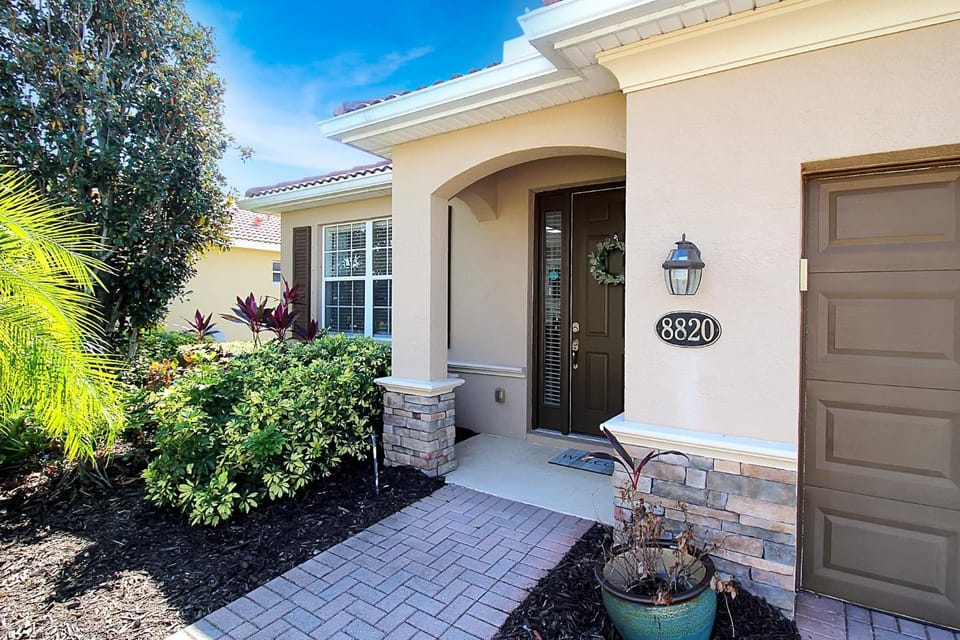 Villa Milano Private Pool Home River Strand House in Tampa Bay