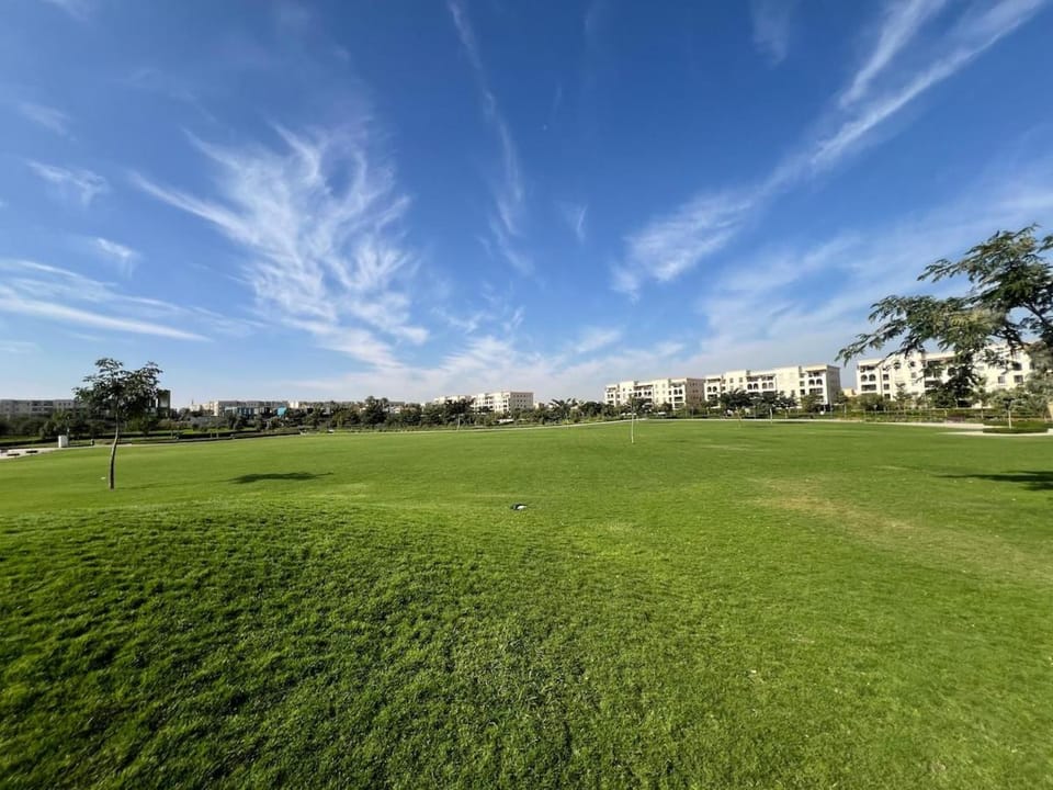2BR at The Boulevard Nest Pool - Gym - Café Vibes Apartment in New Cairo City