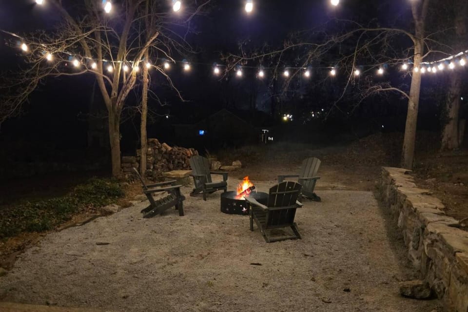 Historic Stone Cottage by River with Fire Pit House in Hardy