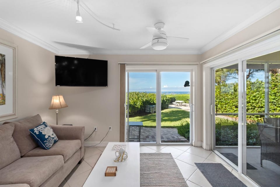 Beach Castle Resort #3 House in Longboat Key