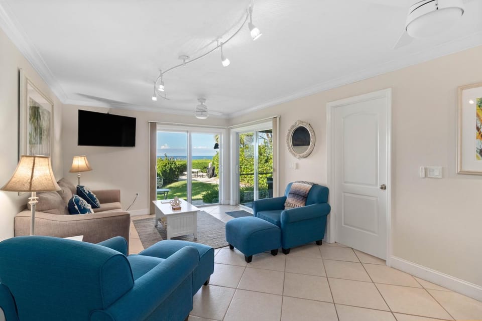 Beach Castle Resort #3 House in Longboat Key