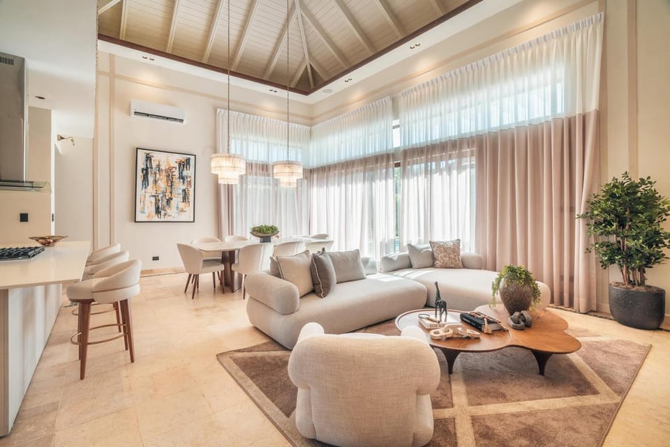 Living room, Seating area