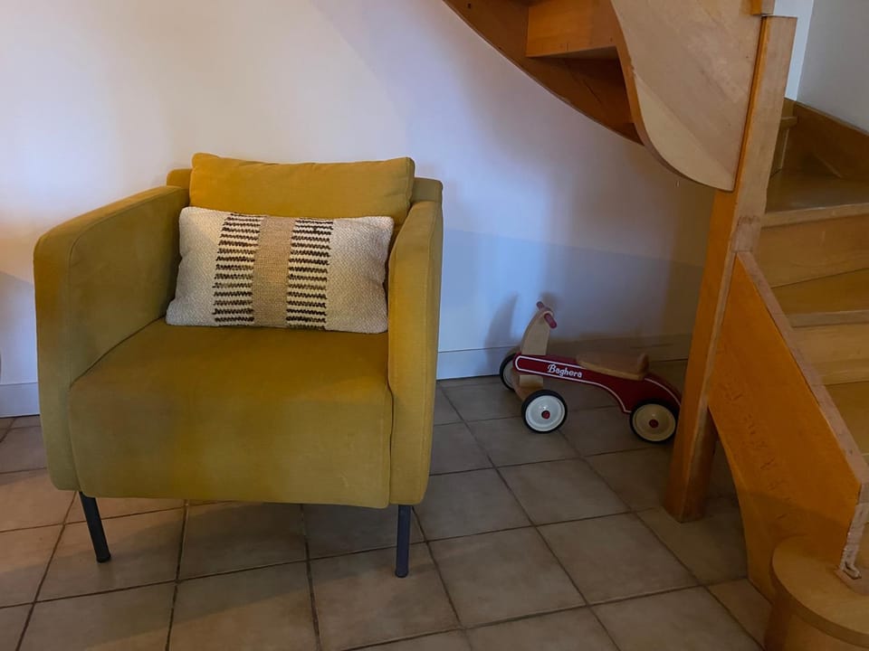 BeeOnTheTree - Logis 100m2 jusqu'à 8 personnes House in Auvergne-Rhône-Alpes