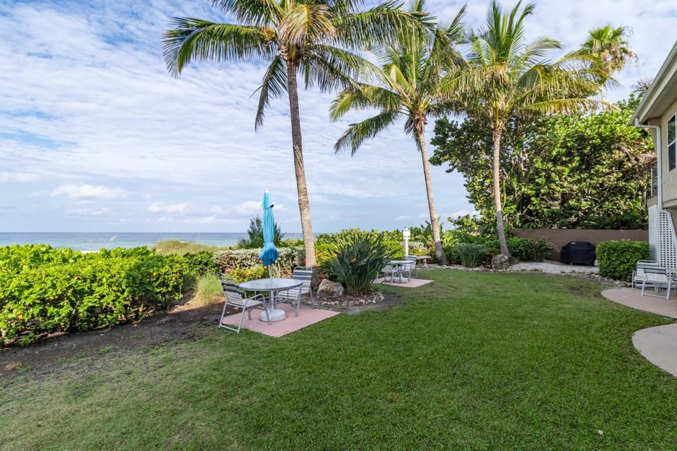 The Beach on Longboat Key #226 House in Longboat Key