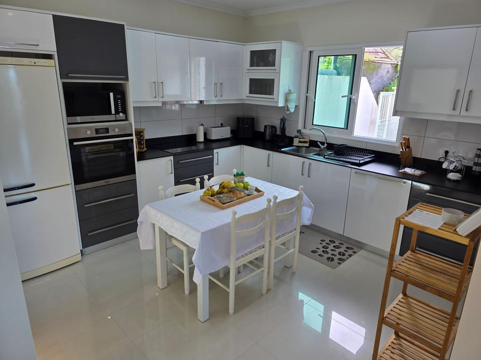 kitchen, kitchen